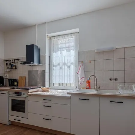 Drissia&othman Grande Casa Lägenhet Carcassonne