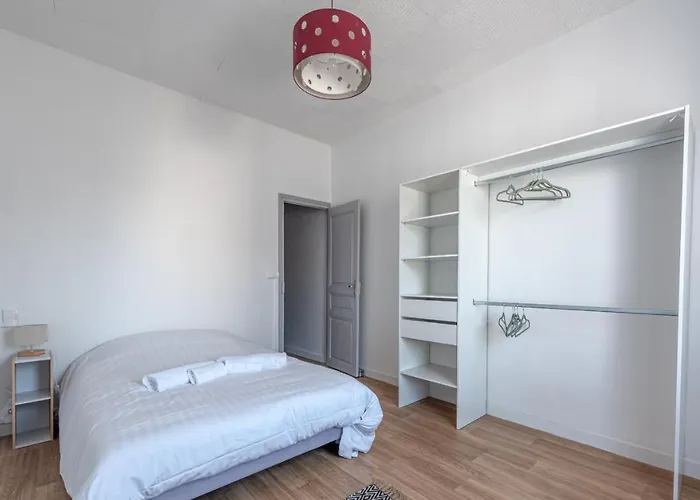 Apartament Drissia&othman Grande Casa *